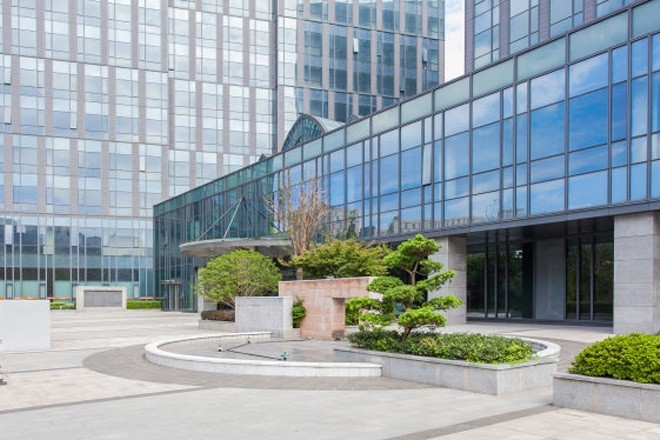 東方萬國企業(yè)中心
