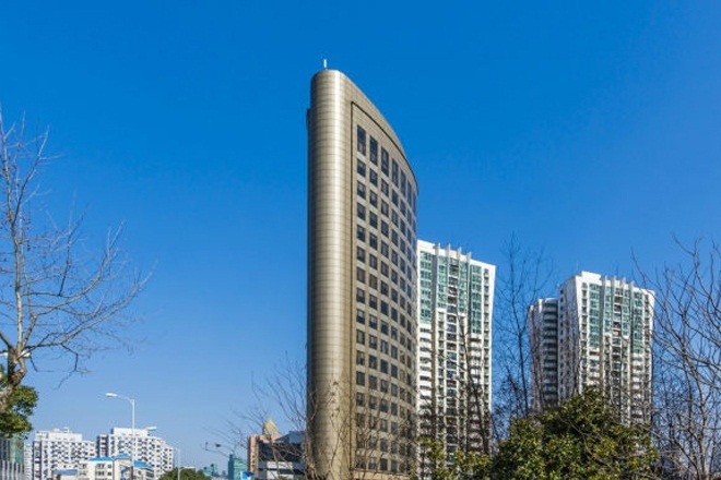 東旅大廈