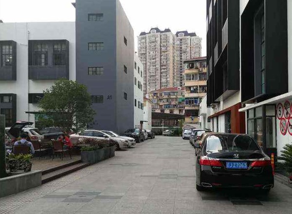 SOHO麗園