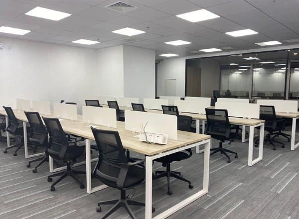 港陸廣場
