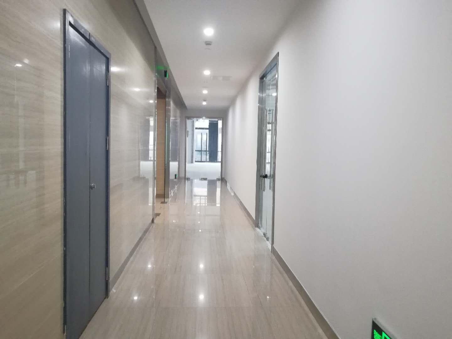 盛銀大廈