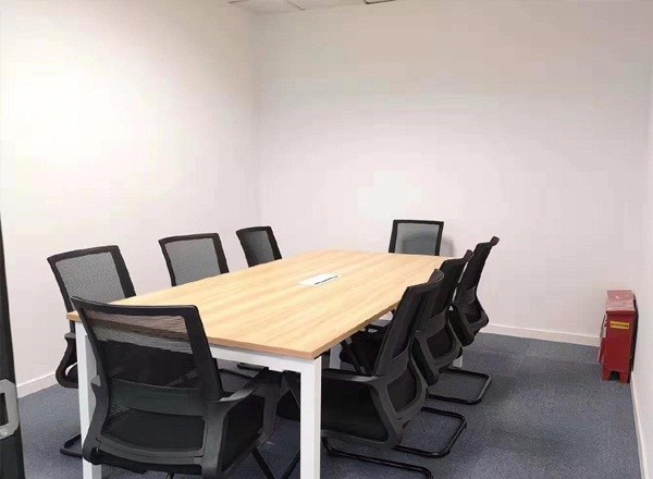 虹橋榮廣大廈
