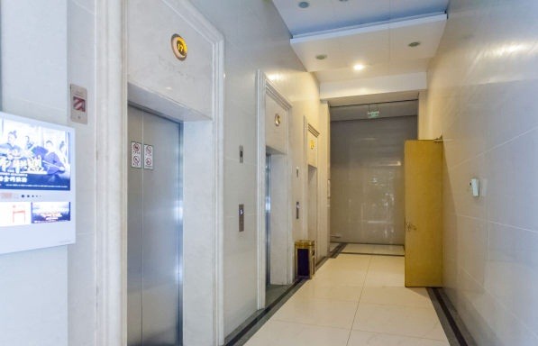 信建大廈