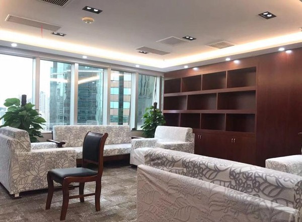 湯臣金融大廈