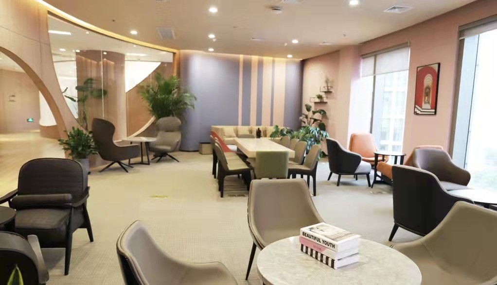 eat n work 餐飲辦公空間（上海正大廣場(chǎng)）