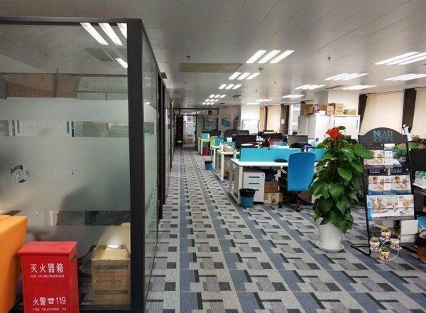 中區(qū)廣場