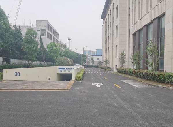 富士康控股集團大廈