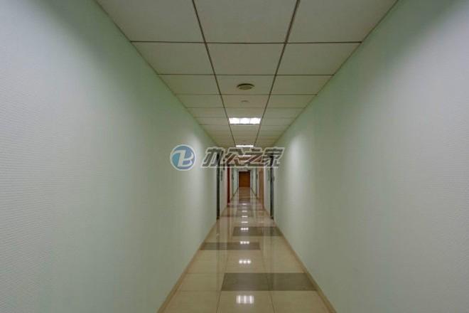 大寧國際商業(yè)廣場(chǎng)