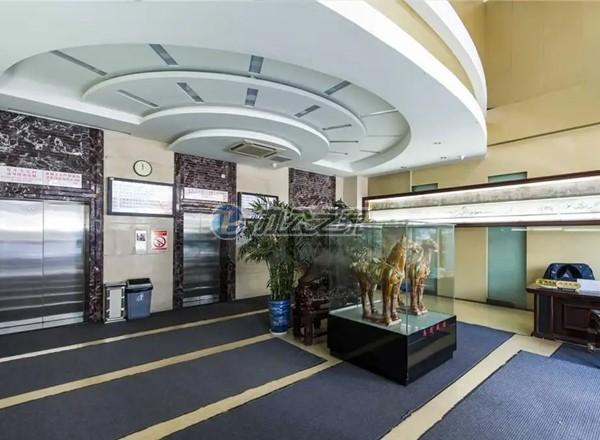 燦虹聚富大廈